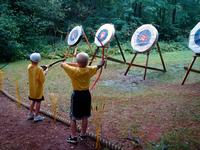 05 Kids at Archery Range